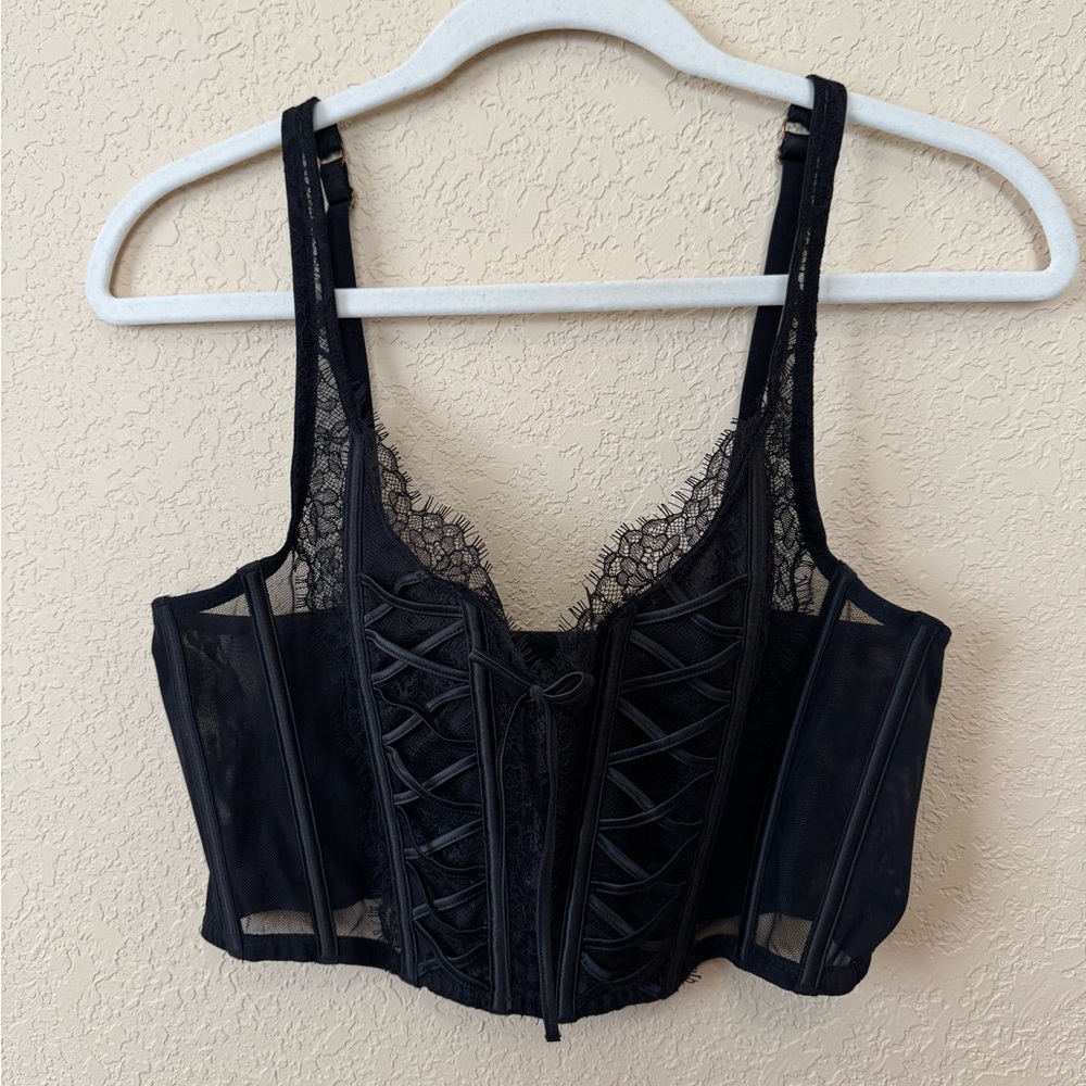 Victoria's Secret Dream Angels unlined black lace-up corset top, Size Large